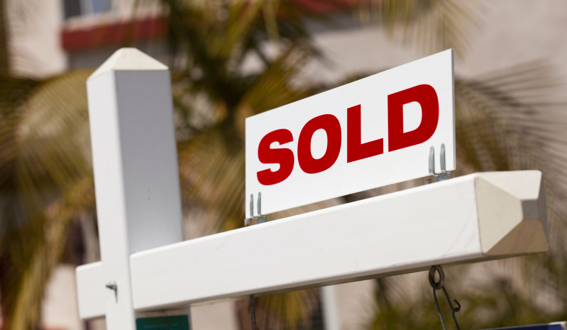 March Home Sales Dropped 4% From Feb, Sign Of A Potential Slowdown