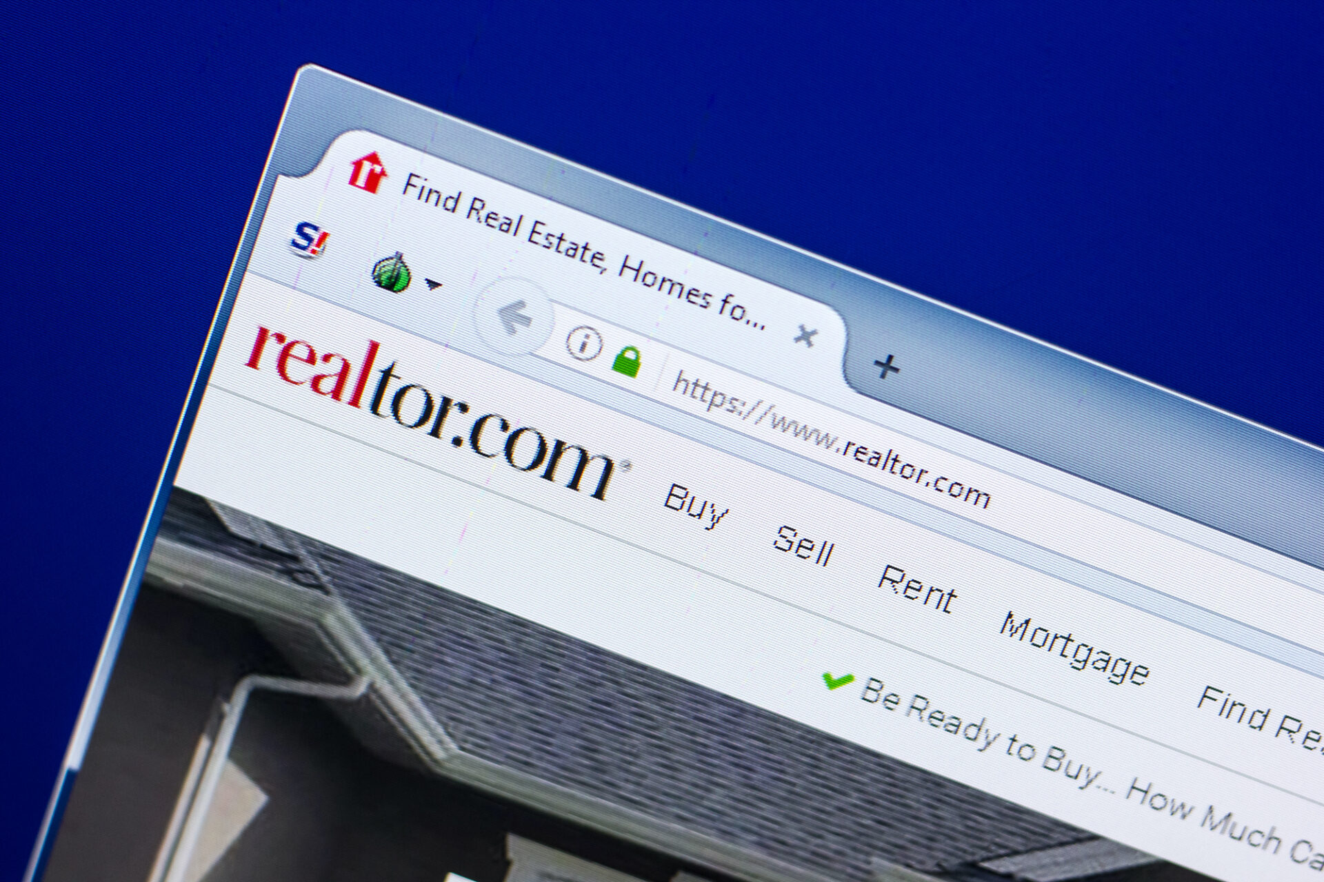 Survey: Online Home Searches Revving Up