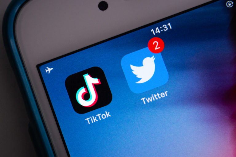 Zillow, RE/MAX: This Is How Twitter Wars Start