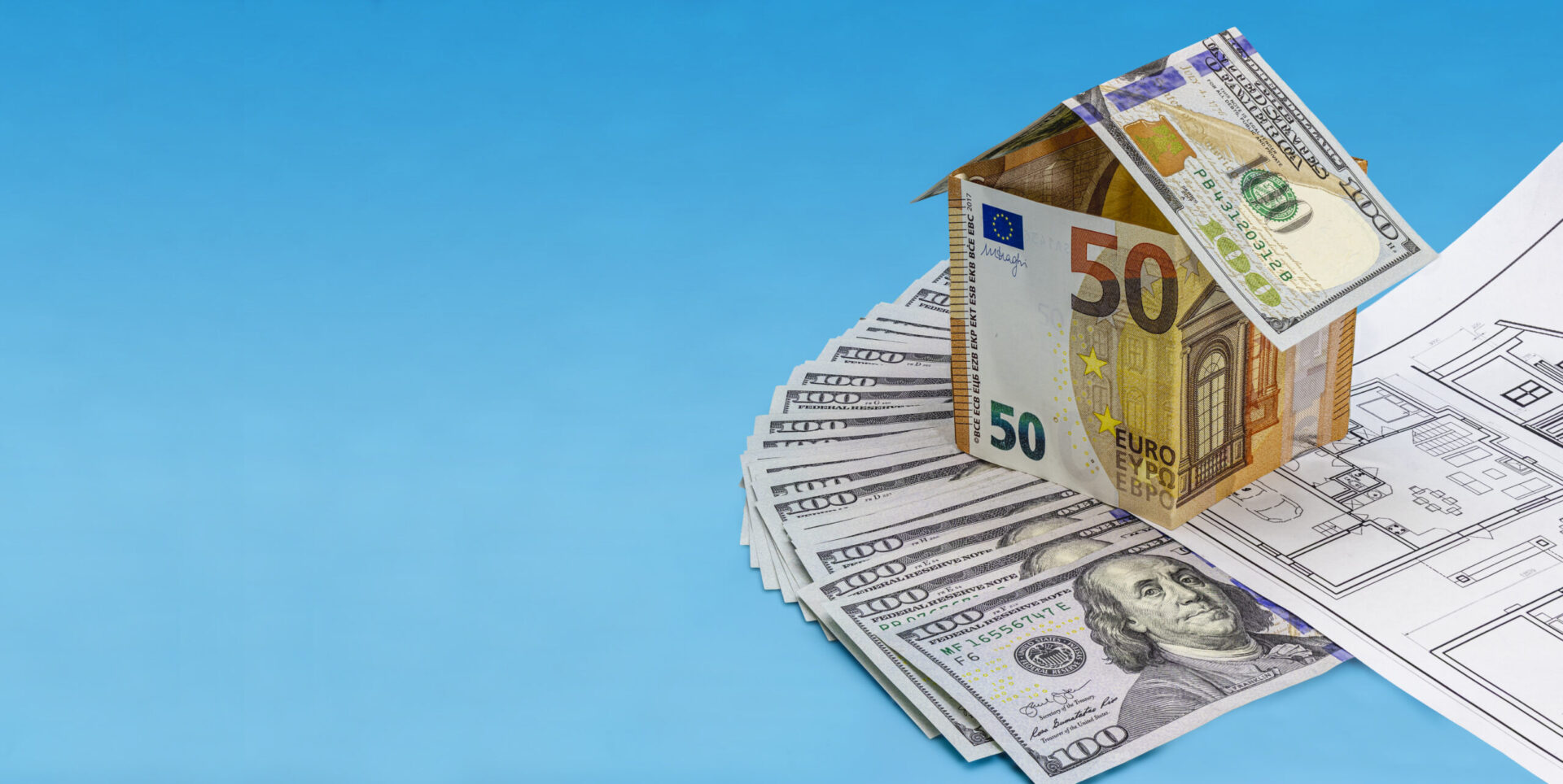 Why is the euro falling? Is it a good time to buy? - AS USA